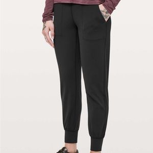 Align Joggers Black 28”